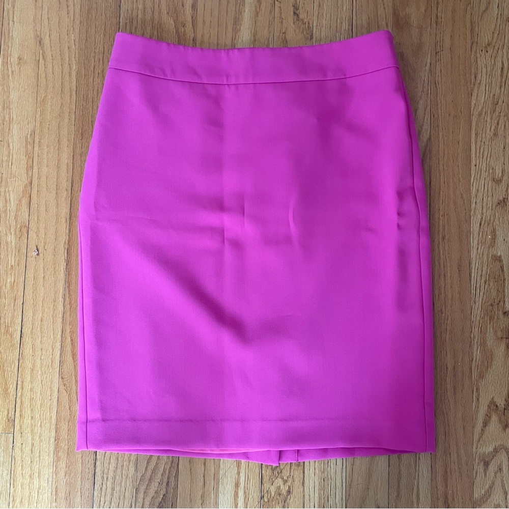 Ann Taylor Factory pink pencil skirt
